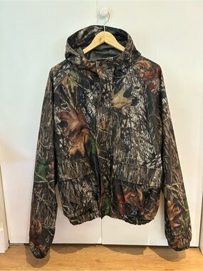 Camouflage Hooded Men's Jacket - Realtree